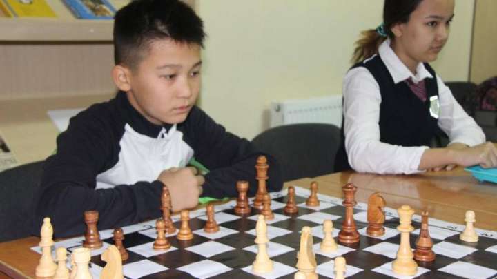             Шахмат. Олимпиада, челлендж және оқушылар