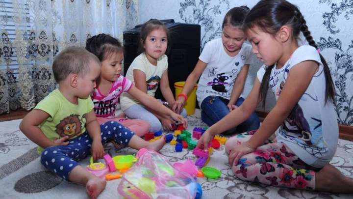 Алтын алқа мен батыр аналардың жәрдем ақысы көбейеді.