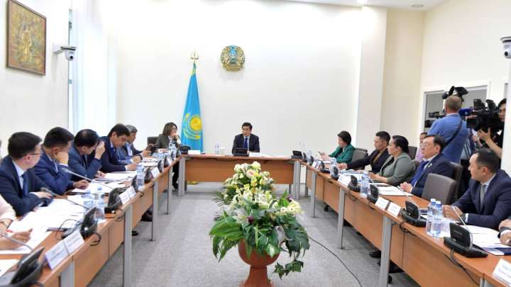 Депутаттар мектепті жайлы әрі қауіпсіз жасамақ