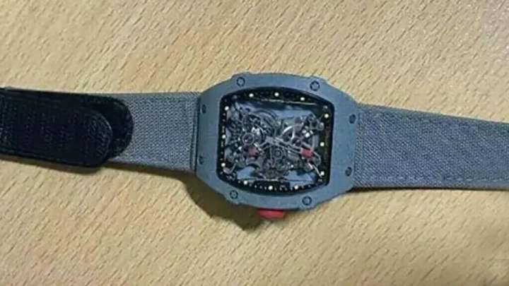 Сағынтаевтың күйеубаласының сағаты 197 млн теңге сатылды