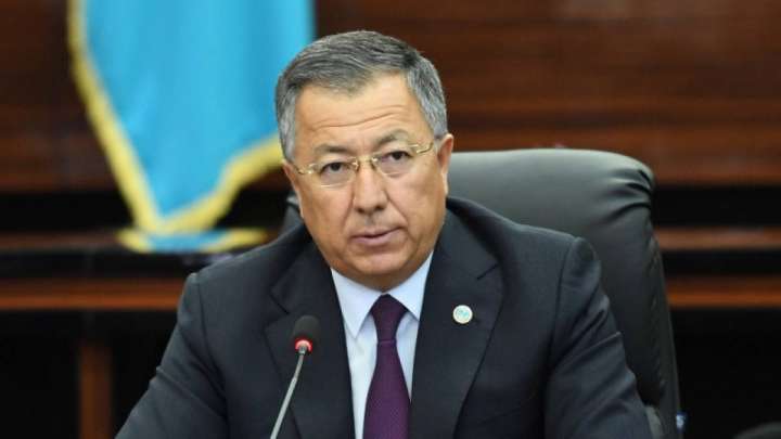 Тоқаевтың аудиториясы үшін зам-декан жұмыстан шығарылды 