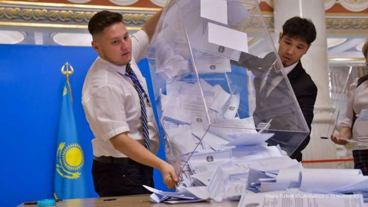 Түркістан облысында тұңғыш рет төрт ауданның әкімін халық таңдады