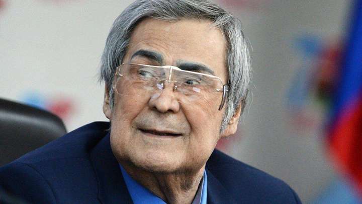 Танымал саясаткер Аман Төлеев қайтыс болды