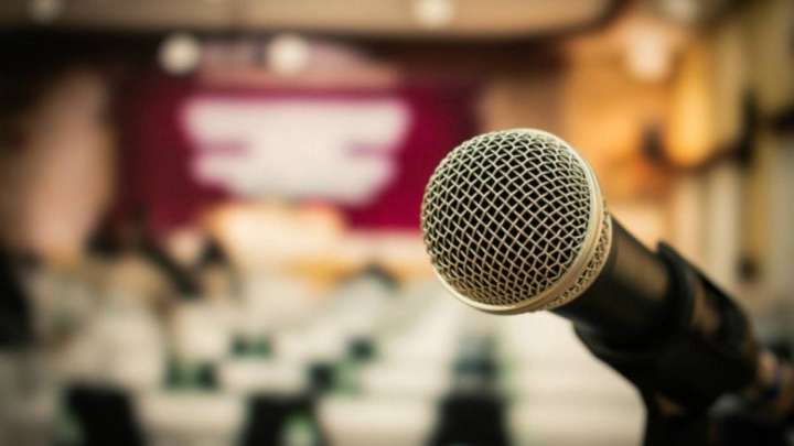 Әншілердің фонограмма пайдалануына тыйым салу туралы петиция жарияланды