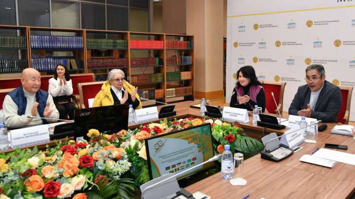 Ұлттық музейде Суретшілер одағының мерейтойлық көрмесі ашылды