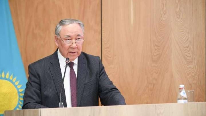 ҚОҒАМ ӨЗГЕРІСКЕ БЕТ АЛДЫ