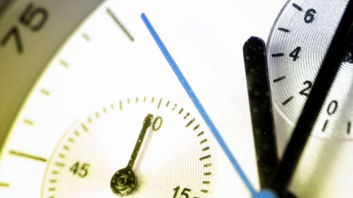 Бірыңғай уақыт белдеуіне қашан көшетініміз белгілі болды