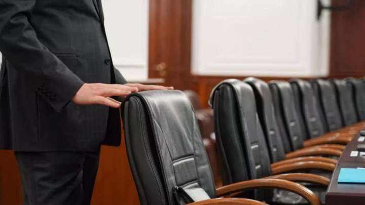 БҚО-да кәсіпкерлерге кедергі келтірген қай шенеунік?