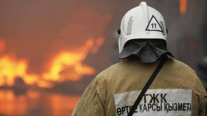 Астанадағы бір қабатты бокстан шыққан өрт сөндірілді