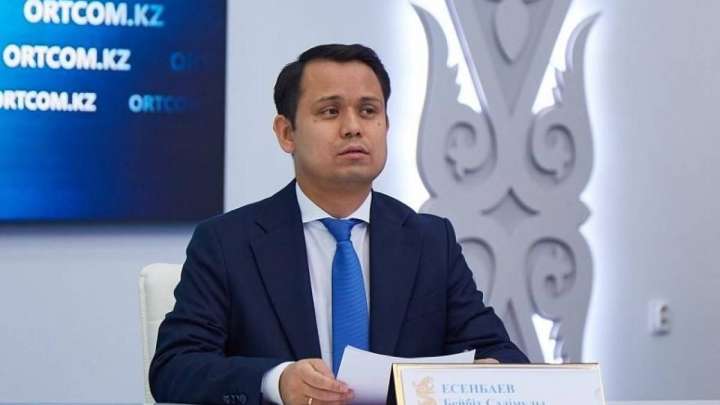 Из Минздрава ушел вице-министр