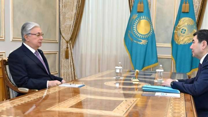 Ерлан Қошанов: Соңғы екі айда 18 заң Сенаттың қарауына жіберді