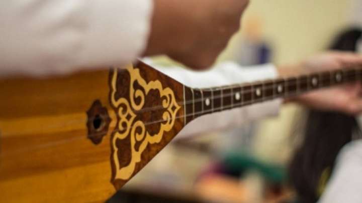 Наурыз мейрамына челлендж: ұлттық күй бір уақытта ойнайды