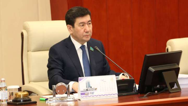 Кого не гладят по головке, рассказал Кошанов