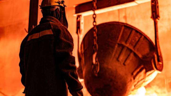 Ферроқорытпа зауытындағы тынымсыз еңбек иесі