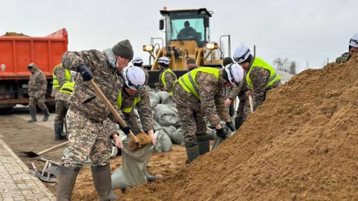 Күн күрт жылынып, қар тез еруінің себебінен қызыл су қаупі күшейді