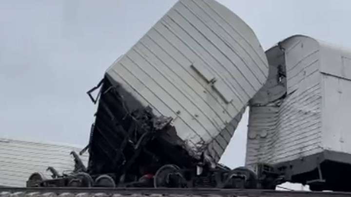 Ақтөбе облысында жүк вагондары рельстен шығып кетті