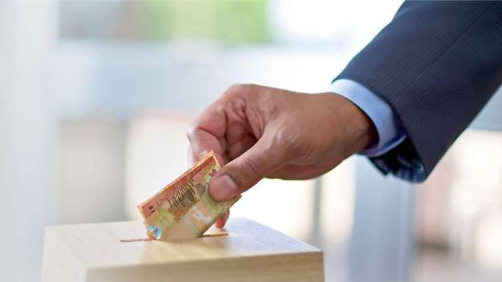 Дін зерттеуші пітір-садақадан түскен ақшаны тасқын судан зардап шеккендерге аудару керек екенін айтты