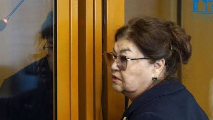 Бишімбаевтың анасы адвокаттарын сынаған заңгердің үстінен арыз жазды