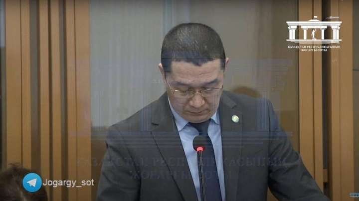 Бишімбаевтың адвокаты сот процесін «сотсымақ» деп атады – судья отырысты дереу тоқтатты