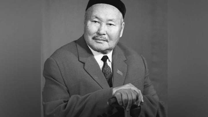 Бүгін – жазушы Сәбит Мұқановтың туған күні