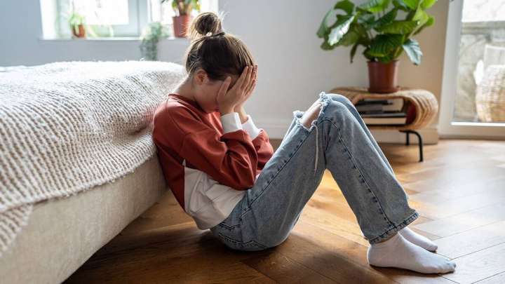 Түркістан облысында оқушы қыз өз әкесінен жүкті болып қалған