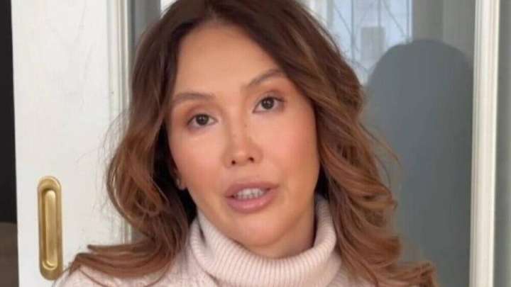 «Бишімбай атаның өзі жақсы адам болған». Назым Қаһарман балаларының тегін ауыстыратынын айтты