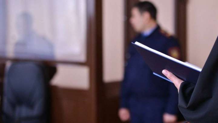 БҚО-да ер адам анасын пышақтап өлтірген