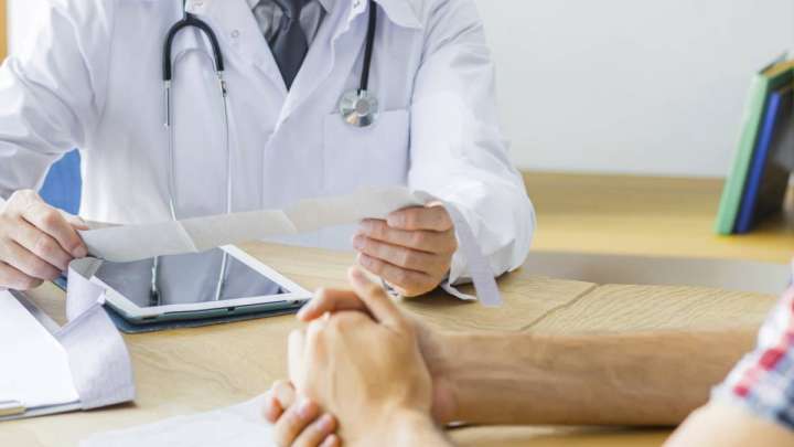 ДСМ онкологиялық ұйымдардың 30 миллиард теңгеден астам негізсіз пайда алғанын мәлімдеді