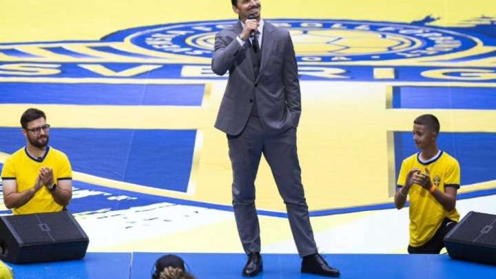 Златан Ибрагимович ұлттық құрамамен қоштасты (ВИДЕО)