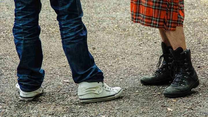 «Қызды қорқытқан»: Қарағандыда белдемше киген ер адам жындыханаға қамалды