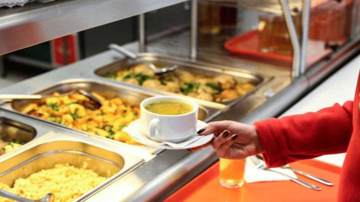 Жезқазғанда 12 мектепке дейінгі ұйым азық-түлікті қымбатқа алмақ болған