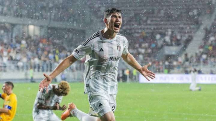 «Зенит» Бахтиер Зайнутдиновті 25 млн еуроға сатып алады