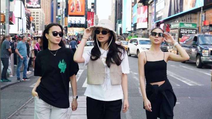 КешYOU тобы танымал рэпер Снуп Доггпен бір сахнада ән шырқайды