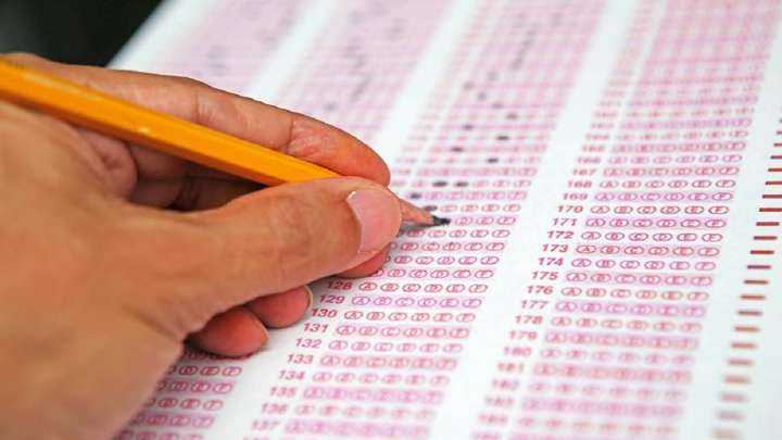 «Жыл бойы дайындалдық». ҰБТ тапсырушылардың эмоциялы сәттері жарияланды (ВИДЕО)