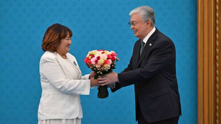 Президент тасқынмен күреске үлес қосқан азаматтарды марапаттады