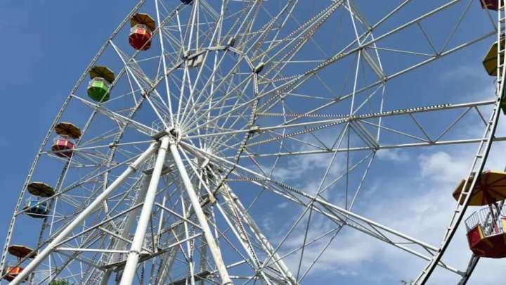 Алматыда әйел аттракционнан құлап, қайтыс болды (ВИДЕО)