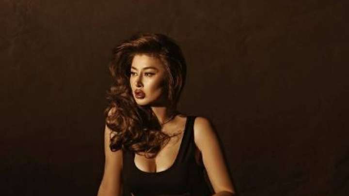 «Біздің Моника Белуччи». Әсел Асқардың суреттері көпшілікті тамсандырды