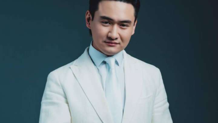 «Алты айлығымда аузыма атақты ақын түкірген». Төреғали Төреәлі ырымның қасиетін айтып берді