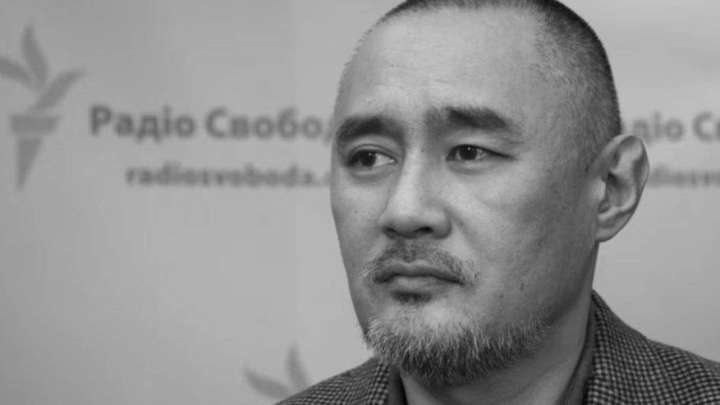 Киевте шабуылға ұшыраған журналист Айдос Садықов қайтыс болды