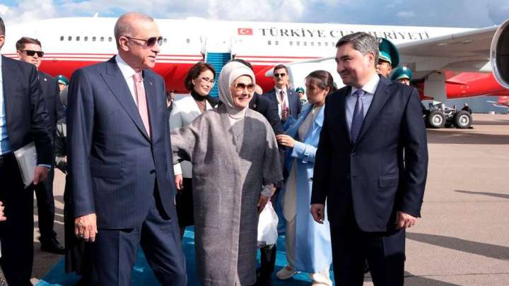 Режеп Тайип Ердоғанның ұшағы Астанаға қонды