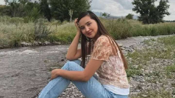 «Оқушы сияқтысыз». Төрт баланың анасы Салтанат Бақаева оқырманын таңғалдырды