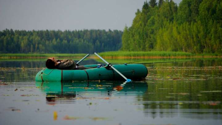 Ақтөбелік құтқарушылар суға кете жаздаған жігітті құтқарып қалды