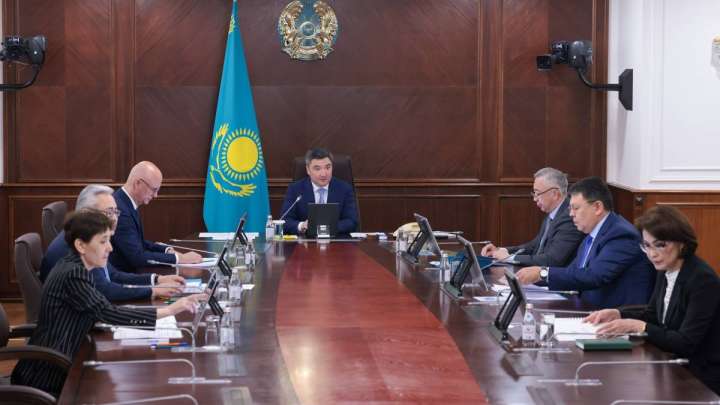 Биыл 556 медициналық, фельдшерлік пункт пен амбулатория салынады