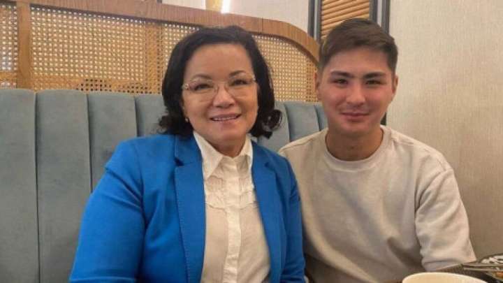 Жәнібектің анасы болуы мүмкін әйелдің аты-жөні жария болды