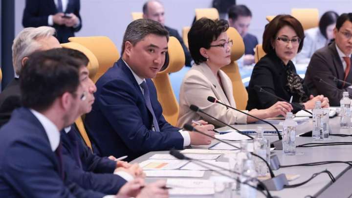 KPI енгізіледі: Бектенов әкімдердің жұмысын қалай бағалайтынын айтты