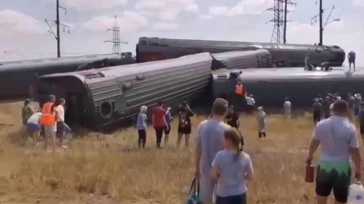 Ресейде жолаушылар пойызы рельстен шығып кетті