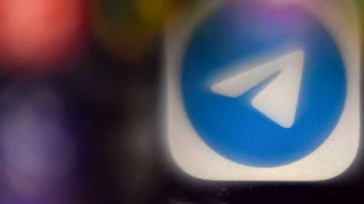 Ресейде блогерлер туралы дерек жинайтын заңға өзгеріс енді