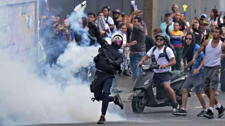 Венесуэлада халық президенттік сайлау нәтижелеріне қарсылық білдіріп жатыр