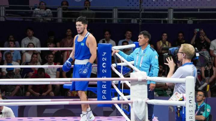 Боксшы Нұрбек Оралбай Олимпиаданың ширек финалына шықты