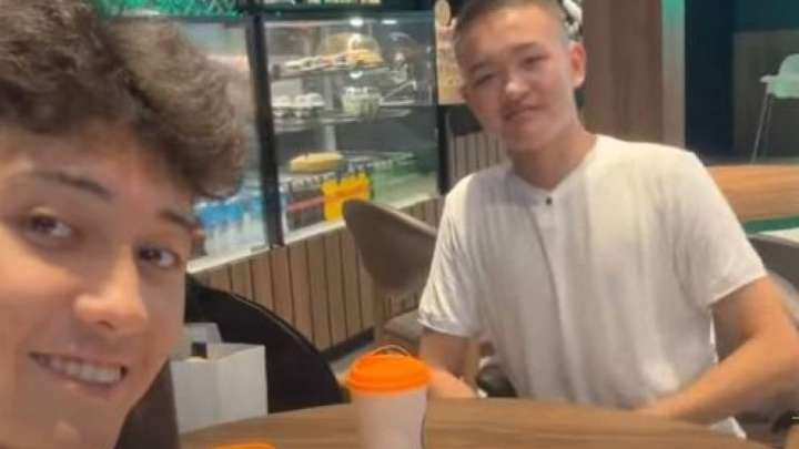 «Жыл дуэті»: ҰБТ-да 1 балл мен 140 балл жинаған түлектер кездесті